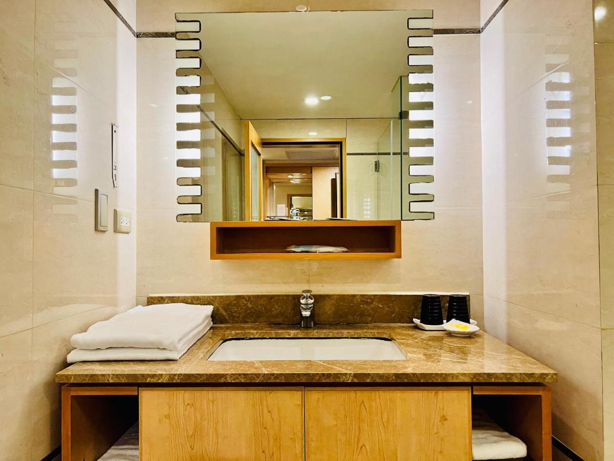 Jin Hua Hotel La Đông Ngoại thất bức ảnh