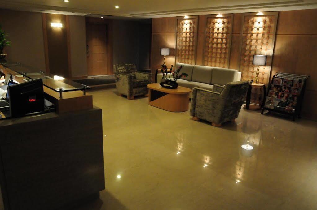Jin Hua Hotel La Đông Ngoại thất bức ảnh